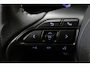 Toyota Yaris Cross 1.5 Hybrid Dynamic | Trekhaak | Dodehoek detectie | Stoel-/stuurverwarming | Matrix LED | Apple Carplay / Android Auto | Parkeersensoren voor/achter | Keyless | Adaptive Cruise | Clima | 17 inch