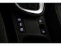 Toyota Yaris Cross 1.5 Hybrid Dynamic | Trekhaak | Dodehoek detectie | Stoel-/stuurverwarming | Matrix LED | Apple Carplay / Android Auto | Parkeersensoren voor/achter | Keyless | Adaptive Cruise | Clima | 17 inch