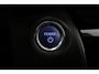 Toyota Yaris Cross 1.5 Hybrid Dynamic | Trekhaak | Dodehoek detectie | Stoel-/stuurverwarming | Matrix LED | Apple Carplay / Android Auto | Parkeersensoren voor/achter | Keyless | Adaptive Cruise | Clima | 17 inch