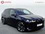 BMW iX xDrive45 101 kWh M-Sport 'Tansanitblau' Harman Kardon NL Auto! | Adaptive LED | Stuur/Stoelverwarming | DAB | Driving Assist. Plus
