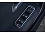 Mercedes-Benz CLA 180 AMG | 136pk | Panoramadak | Stoelverwarming | Camera | Deze Mercedes-Benz CLA 180 AMG Line combineert het elegante coupédesign met een sportieve uitstraling en het comfort dat je van Mercedes-Benz mag verwachten. De fraaie AMG-styling, de gestroo