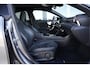 Mercedes-Benz CLA 180 AMG | 136pk | Panoramadak | Stoelverwarming | Camera | Deze Mercedes-Benz CLA 180 AMG Line combineert het elegante coupédesign met een sportieve uitstraling en het comfort dat je van Mercedes-Benz mag verwachten. De fraaie AMG-styling, de gestroo