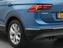 Volkswagen Tiguan 1.5 TSI 150 PK ACT Highline DSG Automaat | Side Assist | Trekhaak | Adaptieve Cruise Control | Achteruitrijcamera | Stoelverwarming | Head-up display |
