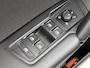 Volkswagen Tiguan 1.5 TSI Life Business | 131 PK | Apple Carplay / Android Auto | Achteruitrijcamera | Adaptive Cruise Control | Trekhaak | Digital Cockpit Pro | Stuurwielverwarming | Navigatie | Stoelverwarming | Ergo-Active Voorstoelen | Massage Functie |