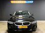 BMW 3-Serie 320e|TREKHAAK|LED|PDC|CRUISE|CARPLAY|NAVI|17INCH|
