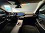 BMW 3-Serie 320e|TREKHAAK|LED|PDC|CRUISE|CARPLAY|NAVI|17INCH|