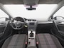Volkswagen Golf 1.0 TSI 115PK Connected Series | Achteruitrijcamera | Cruise Control | Trekhaak | Navigatie | Apple Carplay |