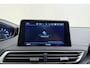 Peugeot 3008 1.2 PureTech Active | Trekhaak | Cruise control | Climate control | Perkeercamera achter | LED dagrijverlichting | Navigatie