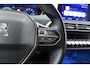 Peugeot 3008 1.2 PureTech Active | Trekhaak | Cruise control | Climate control | Perkeercamera achter | LED dagrijverlichting | Navigatie