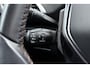 Peugeot 3008 1.2 PureTech Active | Trekhaak | Cruise control | Climate control | Perkeercamera achter | LED dagrijverlichting | Navigatie