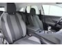 Peugeot 3008 1.2 PureTech Active | Trekhaak | Cruise control | Climate control | Perkeercamera achter | LED dagrijverlichting | Navigatie