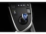 Toyota Auris Touring Sports 1.8 Hybrid Lease Plus | Panoramadak | Trekhaak | Navigatie | Stoelverwarming | Parkeersensoren voor/achter | Keyless | Cruise Control | Clima | Camera | Xenon | 16 inch | Bluetooth