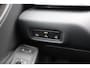 Volkswagen ID.3 Neo 190pk Style 58 kWh | Panoramadak | 20" Velgen | Steunhaak