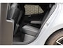 Volkswagen ID.3 Neo 190pk Style 58 kWh | Panoramadak | 20" Velgen | Steunhaak