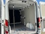 Ford Transit 350 2.0 TDCI L3H2 Automaat Trekhaak Webasto Chauffeursstoel Cruise Camera Airco 3 Zits