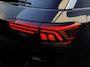 Volkswagen T-Roc 1.5 TSI Sport 3x R-Line Pano | Keyless | Camera | Trekhaak | ACC | LED | NL Auto