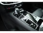 Volvo V60 2.0 T6 Plug-in hybrid AWD Plus Dark | Trekhaak | H&K Audio | 20 inch | elek stoelen | Verwarmde stoelen + stuur |