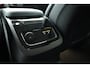 Volvo V60 2.0 T6 Plug-in hybrid AWD Plus Dark | Trekhaak | H&K Audio | 20 inch | elek stoelen | Verwarmde stoelen + stuur |