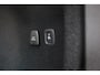 Volvo V60 2.0 T6 Plug-in hybrid AWD Plus Dark | Trekhaak | H&K Audio | 20 inch | elek stoelen | Verwarmde stoelen + stuur |