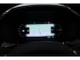 Volvo V60 2.0 T6 Plug-in hybrid AWD Plus Dark | Trekhaak | H&K Audio | 20 inch | elek stoelen | Verwarmde stoelen + stuur |