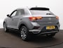 Volkswagen T-Roc 1.5 TSI Sport Navigatie - Camera - Sportstoelen - 17 Inch