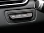 Renault Clio TCe 100pk Intens | Lage kilometerstand! | Navigatie | Parkeersensoren achter | Apple Carplay / Android auto |