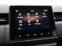 Renault Clio TCe 100pk Intens | Lage kilometerstand! | Navigatie | Parkeersensoren achter | Apple Carplay / Android auto |