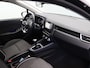 Renault Clio TCe 100pk Intens | Lage kilometerstand! | Navigatie | Parkeersensoren achter | Apple Carplay / Android auto |