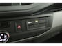 Volkswagen Transporter 2.0 TDI L2H1 | DC | 6 Zits | Airco | Cruise | Carplay | 2xSchuifdeur | Trekhaak | Parkeersens.