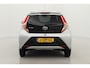 Toyota Aygo 1.0 VVT-i x-joy | Apple Carplay / Android Auto | Clima | Camera | 15 inch | Bluetooth | DAB | Privacy glas