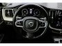 Volvo XC60 2.0 Recharge T8 AWD Inscription | BLIS | Adaptive Cruise Control | Panoramadak | Climate Control | Stoel + Stuurverwarming | Elektrische Achterklep | Parkeersensoren voor + achter