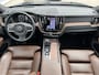 Volvo XC60 2.0 B5 250pk Momentum Exclusive Automaat / Trekhaak / Leder