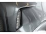 Toyota Yaris Cross 1.5 Hybrid Adventure AWD, Treeplanken