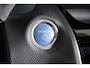 Toyota Yaris Cross 1.5 Hybrid Adventure AWD, Treeplanken
