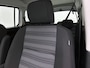 Opel Combo-e Life L2 Elegance 50 kWh 136pk Automaat | Panoramadak | Camera | 7-Zits | Navigatie | Dakrails | Parkeersensoren | 16"LMV |