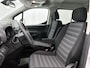Opel Combo-e Life L2 Elegance 50 kWh 136pk Automaat | Panoramadak | Camera | 7-Zits | Navigatie | Dakrails | Parkeersensoren | 16"LMV |
