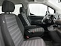 Opel Combo-e Life L2 Elegance 50 kWh 136pk Automaat | Panoramadak | Camera | 7-Zits | Navigatie | Dakrails | Parkeersensoren | 16"LMV |