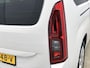 Opel Combo-e Life L2 Elegance 50 kWh 136pk Automaat | Panoramadak | Camera | 7-Zits | Navigatie | Dakrails | Parkeersensoren | 16"LMV |