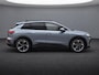 Audi Q4 e-tron 40 S edition 77 kWh 204pk · Panoramadak · Camera · Keyless · Dodehoeksensor · Head-Up Display · Elek. Achterklep · Apple/Android Car Play ·