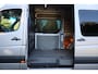 Volkswagen Crafter 32 2.0 TDI L2H2 DC 2016 | Trekhaak | Airco | Navigatie | Cruise Control | Achteruitrij Camera | Stuurwiel Multifunctioneel | Dubbele Schuifdeur | Stoelverwarming | Boekjes | 2 Sleutels | Nationale Autopas NAP