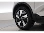 Volvo XC40 Recharge Twin Plus | 82 KWH | 535km WLTP | Trekhaak 1800kg | elek. stoelen | warmtepomp |