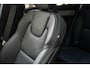 Volvo XC90 T8 Ultra Dark B&W Pano Lucht Trek HUD Massage 22'