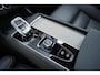 Volvo XC90 T8 Ultra Dark B&W Pano Lucht Trek HUD Massage 22'