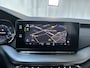 Skoda Octavia Combi 1.0 TSI 110pk Business Edition Navigatie Parkeersensoren App-Connect DAB+