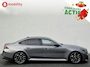 BMW M5 5-serie 'Frozen Grey' M-Drivers Package Origineel NL! Nw.Pr.€172.801,- Akrapovic Keramische Remmen | Carbon package | Trekhaak | Stoelventilatie/Verwarming | Bower/Wilkins