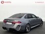 BMW M5 5-serie 'Frozen Grey' M-Drivers Package Origineel NL! Nw.Pr.€172.801,- Akrapovic Keramische Remmen | Carbon package | Trekhaak | Stoelventilatie/Verwarming | Bower/Wilkins