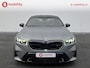 BMW M5 5-serie 'Frozen Grey' M-Drivers Package Origineel NL! Nw.Pr.€172.801,- Akrapovic Keramische Remmen | Carbon package | Trekhaak | Stoelventilatie/Verwarming | Bower/Wilkins