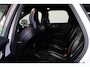 Volvo XC60 T8 Twin Engine AWD R-Design - Luchtvering - Bowers & Wilkins Audio - FULL LED koplampen - Panoramadak - Sensus navigatie - Cruise Control - Sportstoelen - Verwambare voorstoelen - Verwarmbaar stuurwiel - BLIS - Trekhaak semi elektrisch inklapbaar - 22' velgen