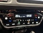Honda HR-V 1.5 i-VTEC ELEGANCE AUTOMAAT NAVIGATIE AFNEEMBARE TREKHAAK STOELVERWARMING CRUISE CONTROL CLIMA ZEER MOOI!!