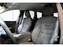 Volvo XC60 T6 350PK AWD Plus Bright | 360 | Trekhaak | Harman Kardon | Stoelverwarming |